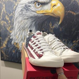 New Rocket Dog Patriotic Flag Sneakers